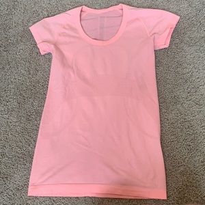 Lululemon athletic shirt